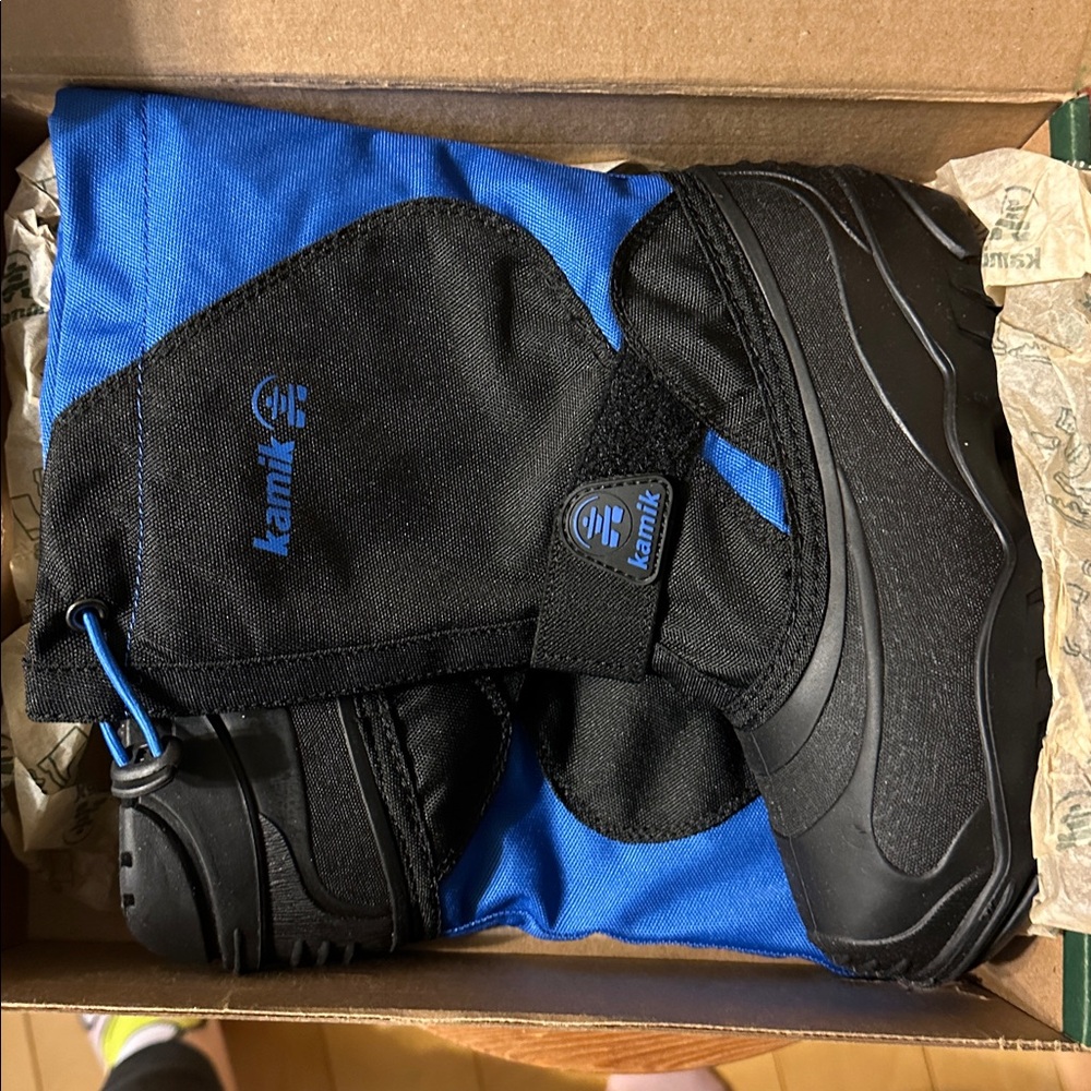 Kamik winter boots new size 1 - Picture 3 of 3
